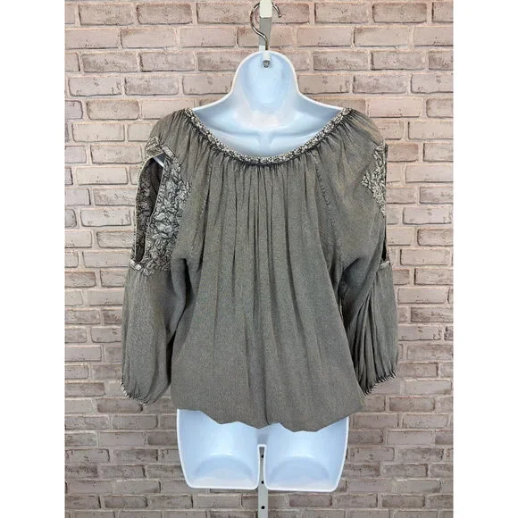 Solitaire Shirt, Grey, Medium, Used - Excellent - Picture 2 of 3